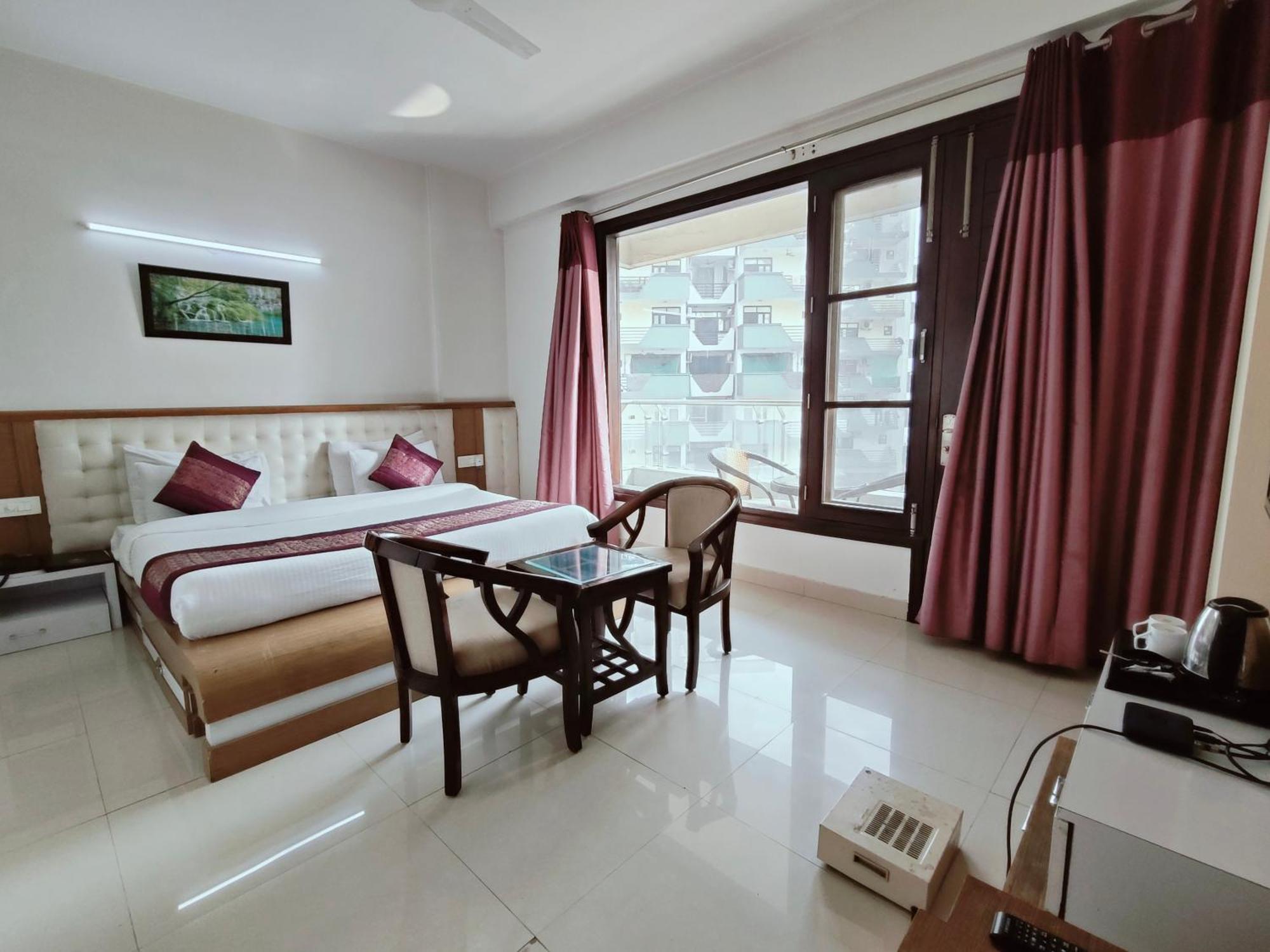 Gazebo Inn & Suites Medanta Gurgaon Extérieur photo