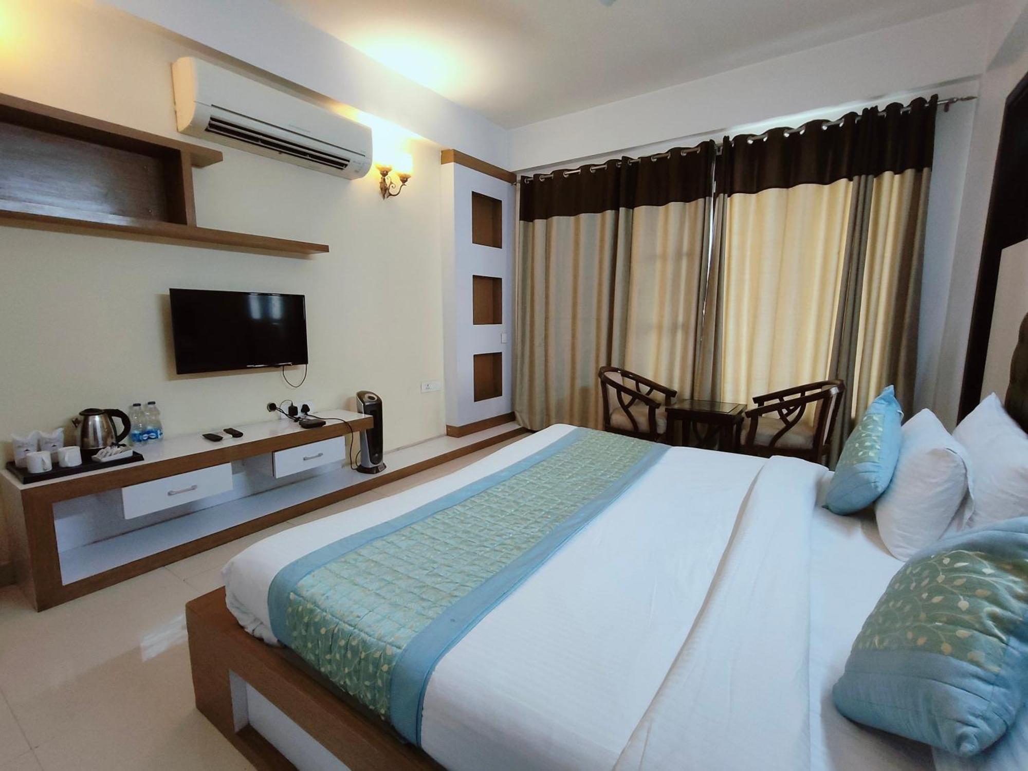 Gazebo Inn & Suites Medanta Gurgaon Extérieur photo