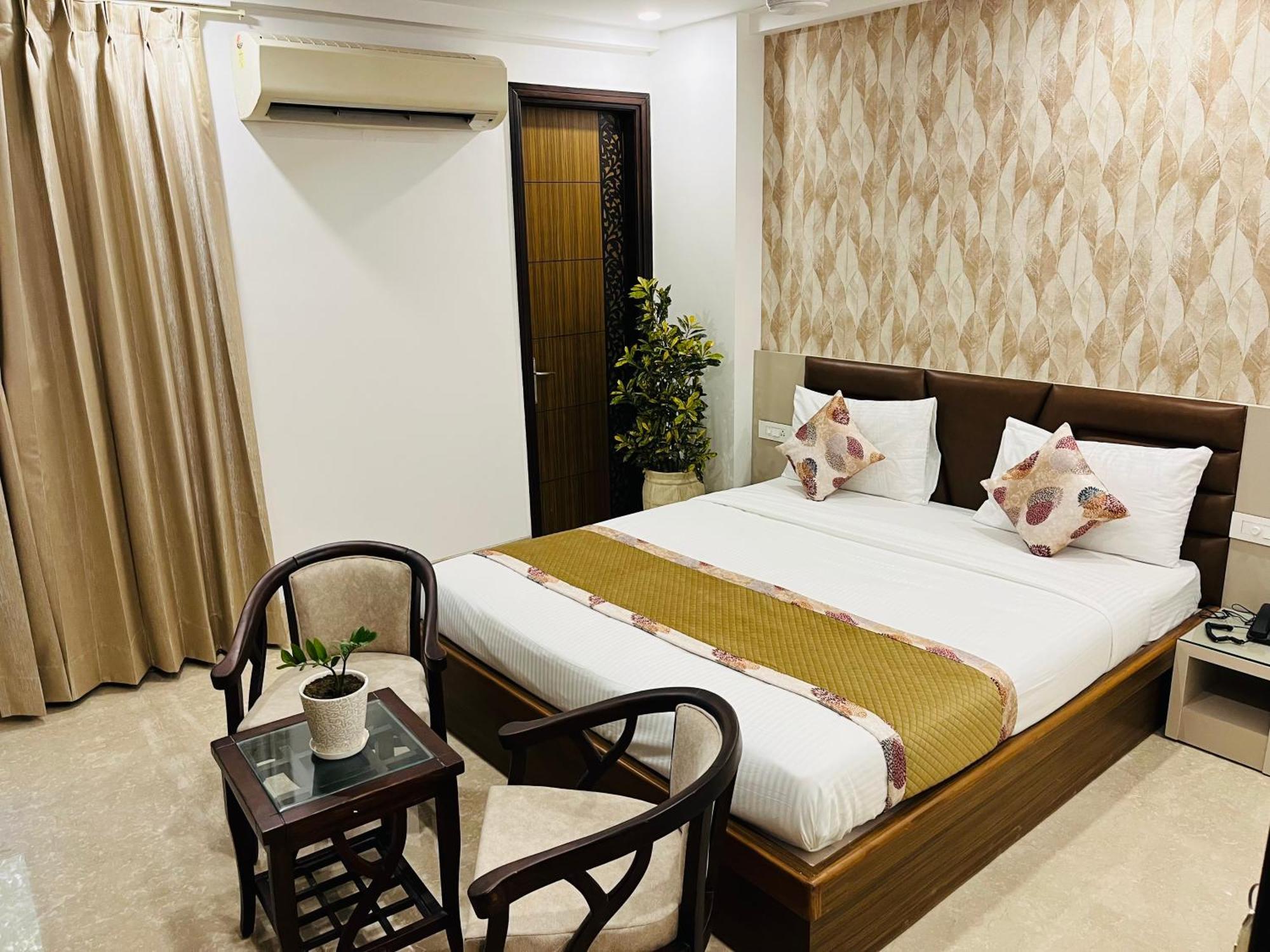 Gazebo Inn & Suites Medanta Gurgaon Extérieur photo